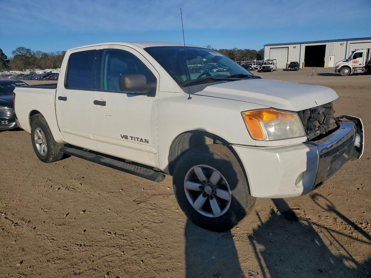 2012 NISSAN Titan