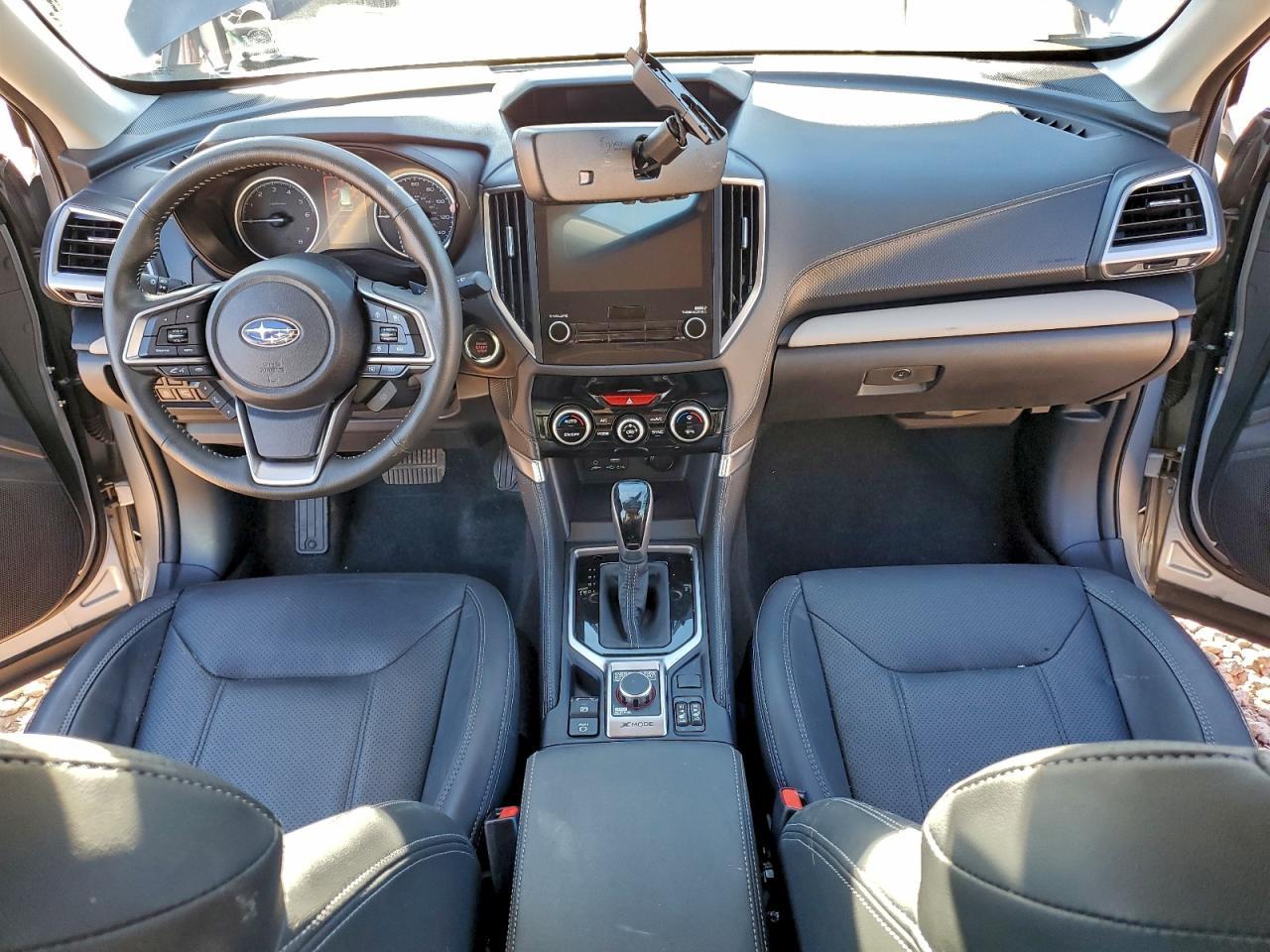 2024 SUBARU FORESTER