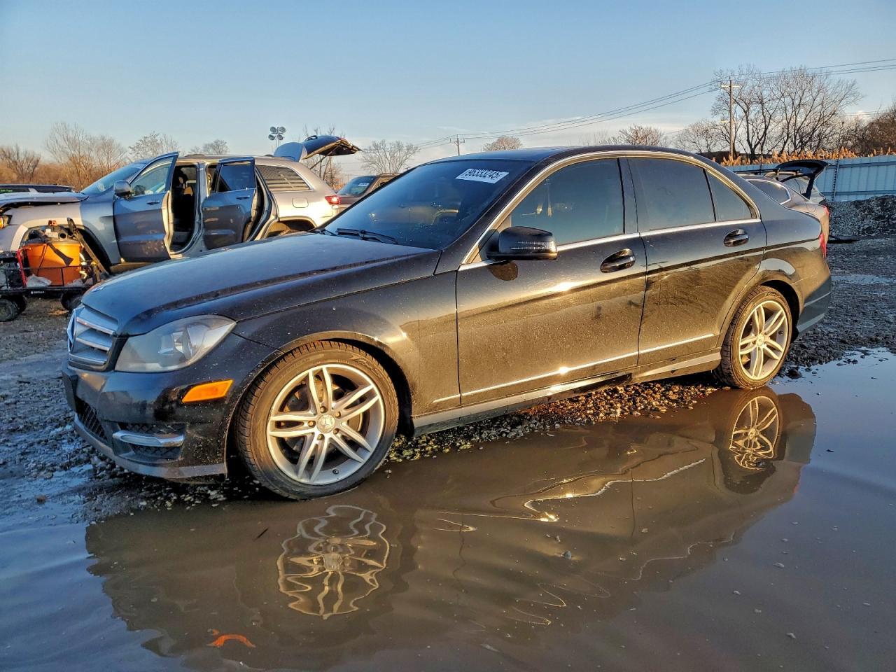 2012 MERCEDES-BENZ C-CLASS