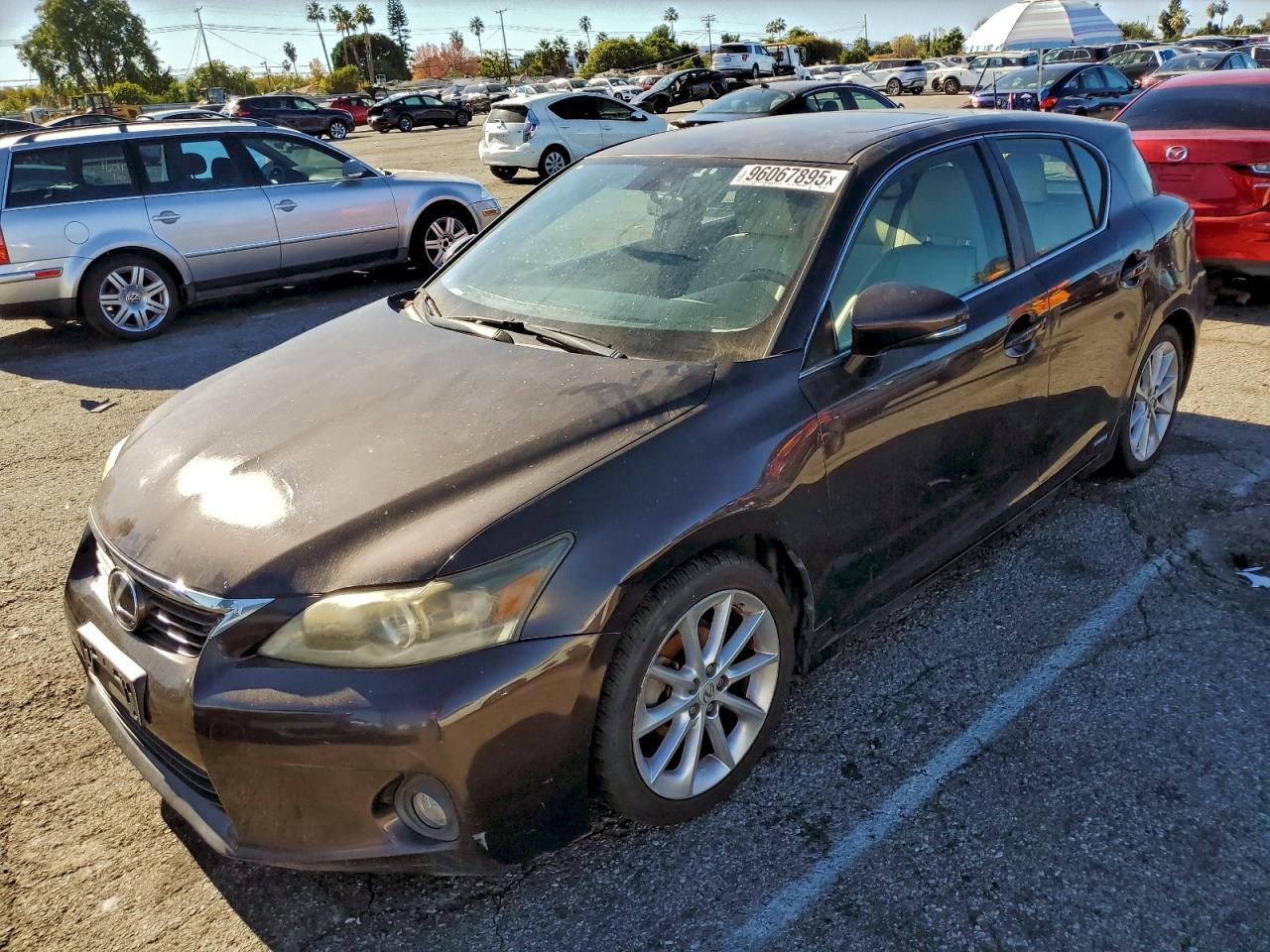 2011 LEXUS CT 200