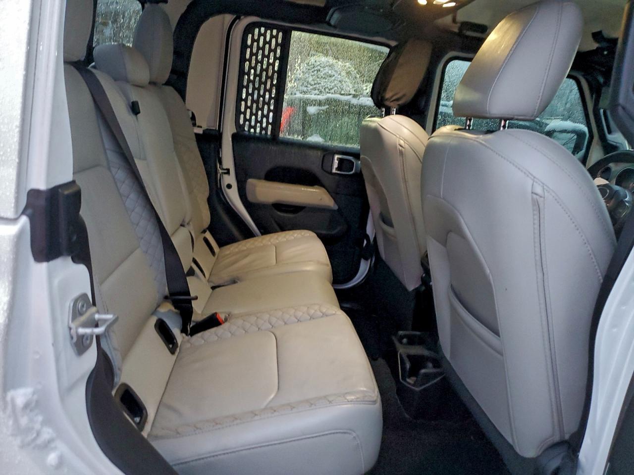 2022 JEEP Gladiator
