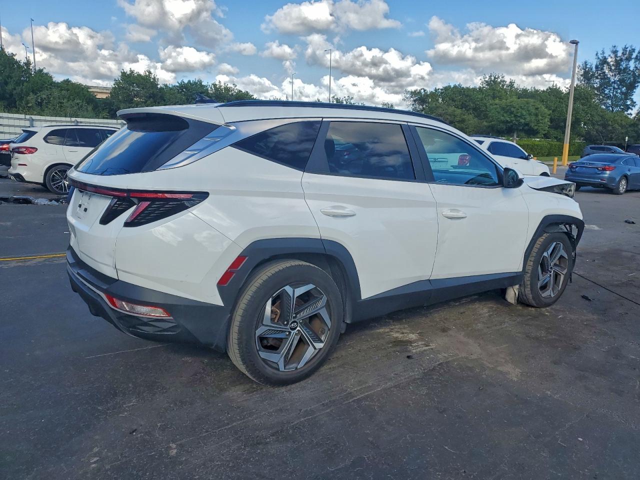 2022 HYUNDAI TUCSON
