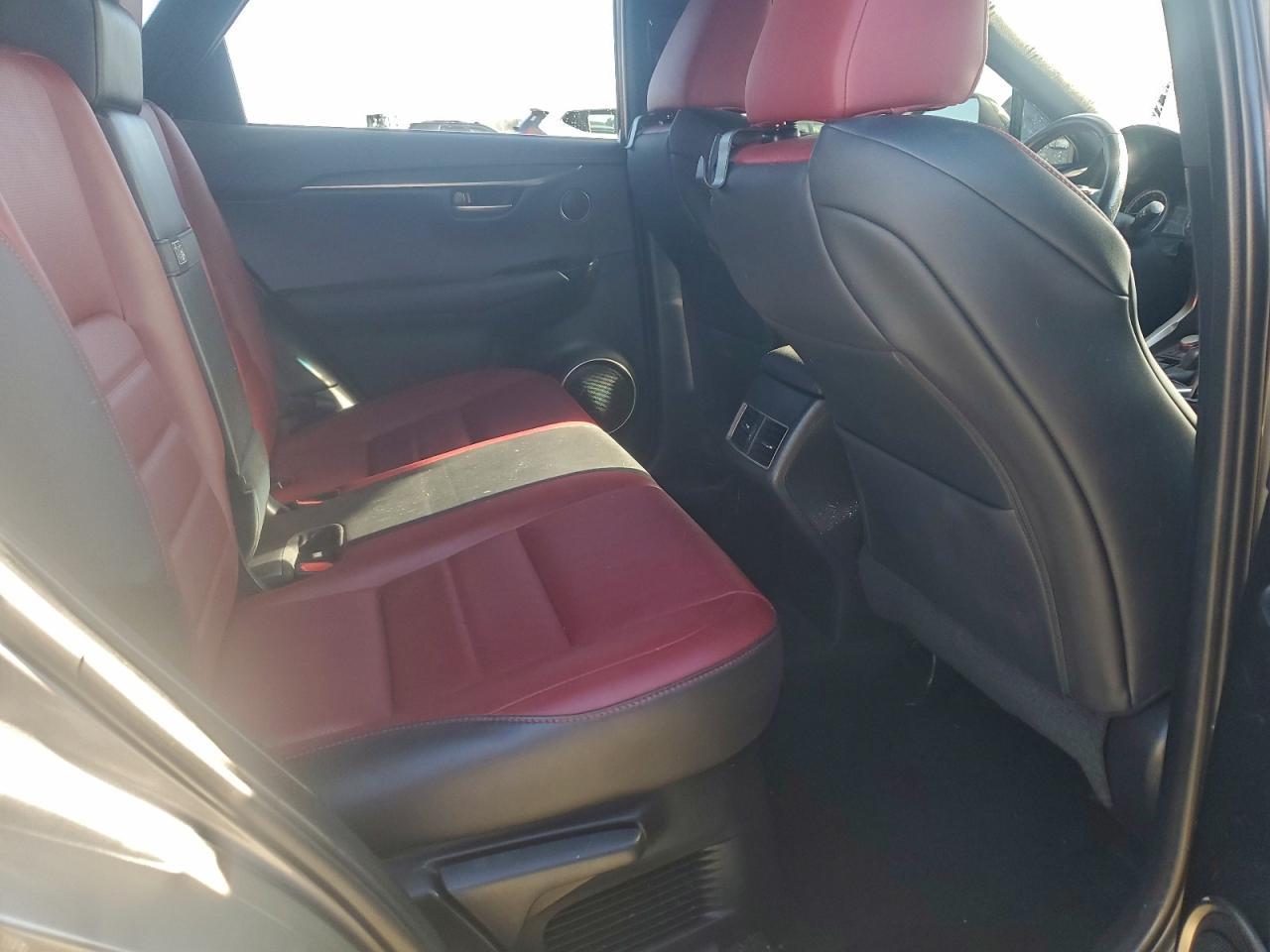 2016 LEXUS NX 200T