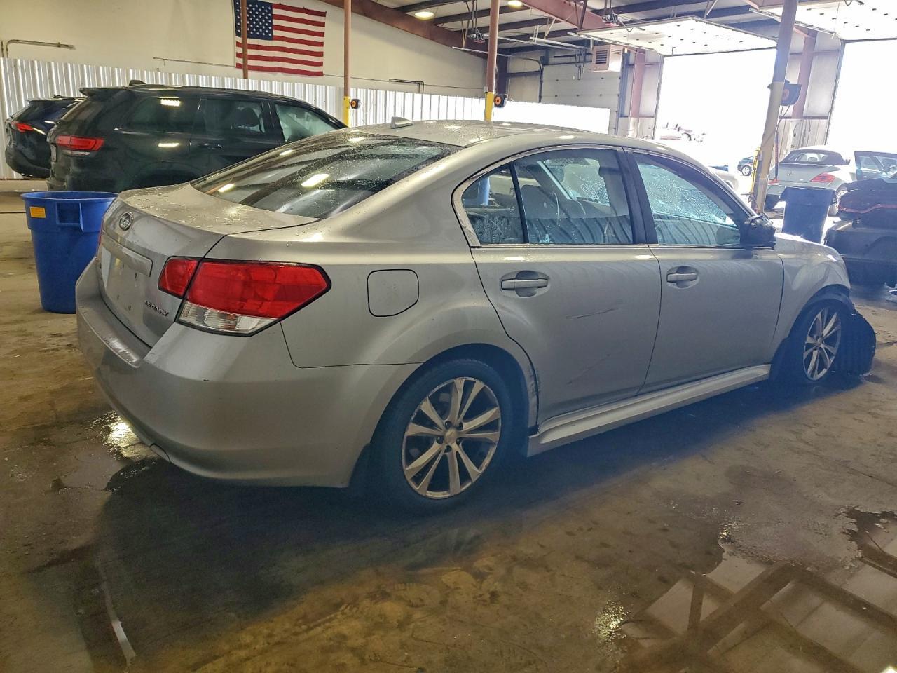 2013 SUBARU Legacy