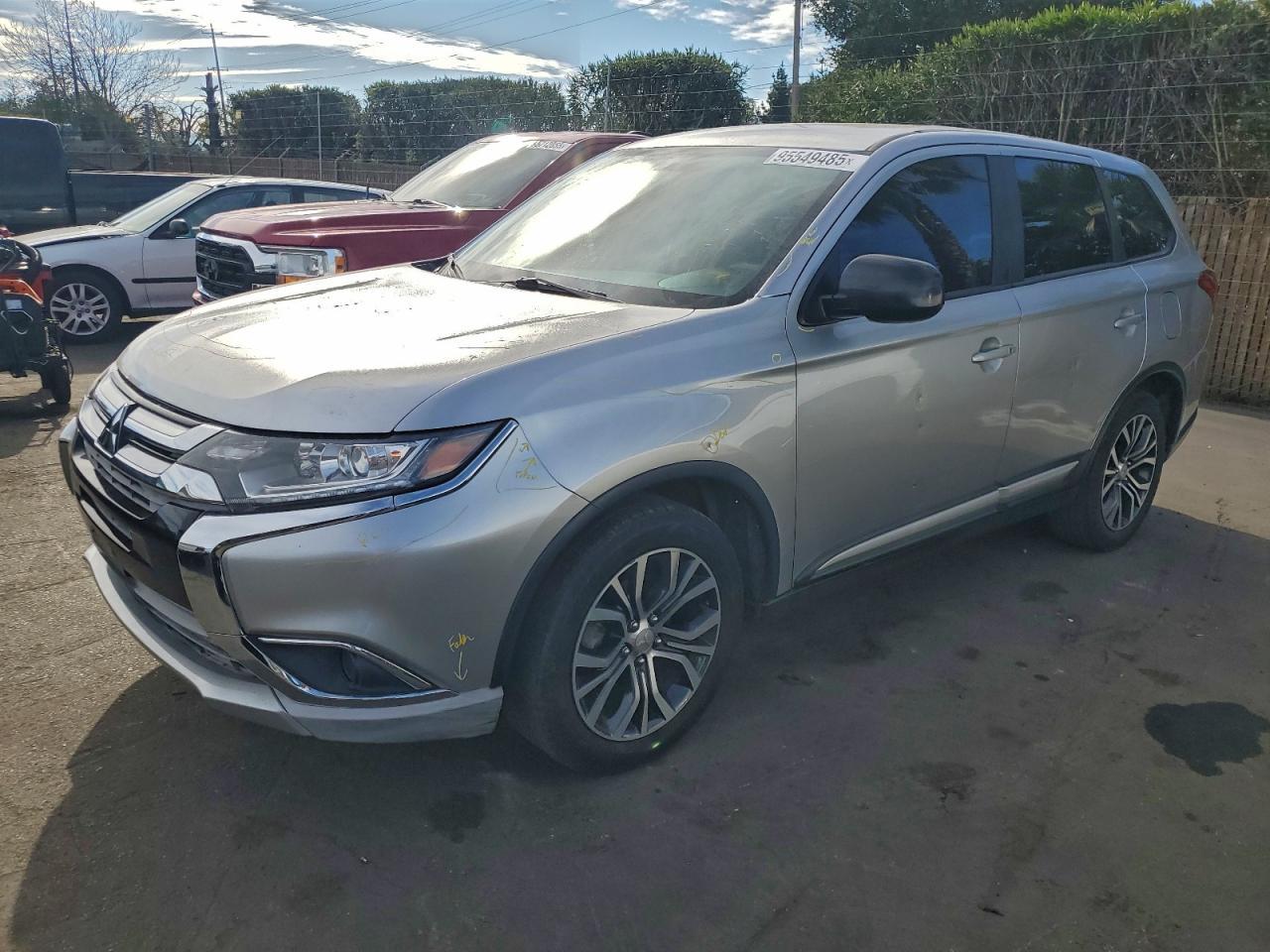 2018 MITSUBISHI outlander