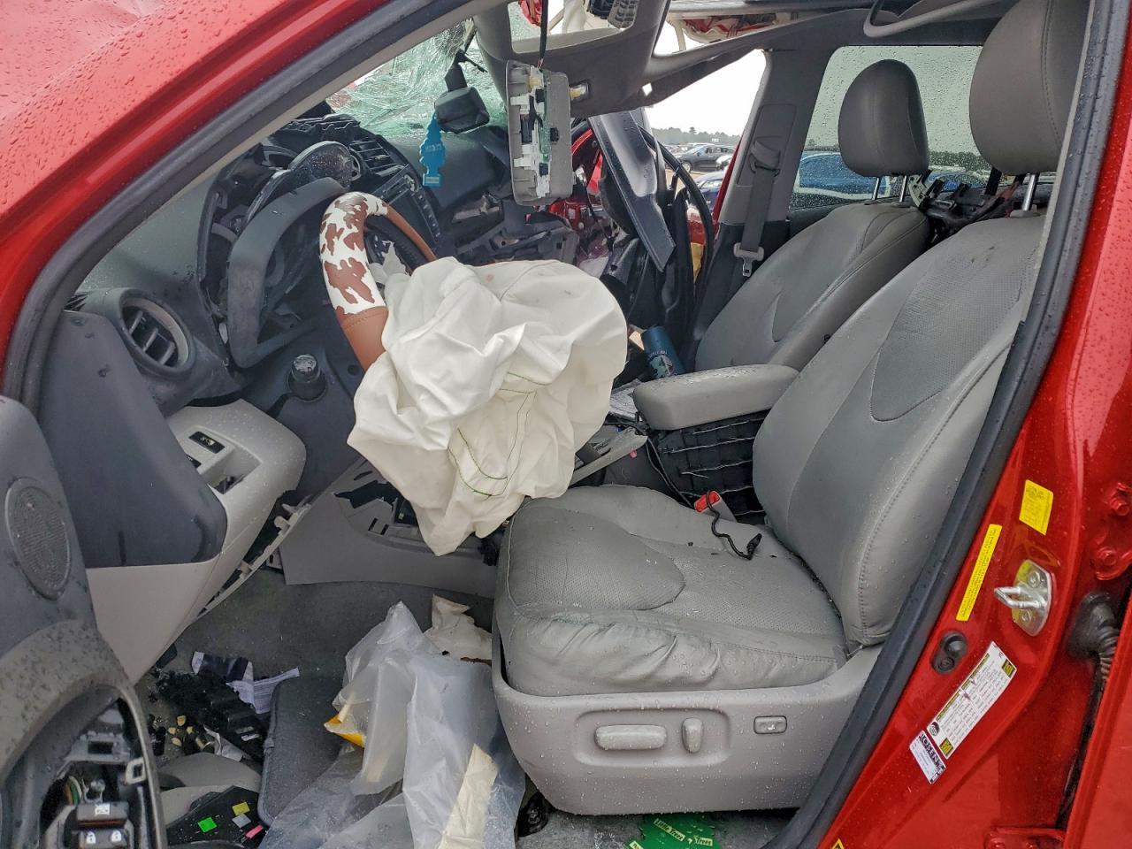 2011 TOYOTA RAV4