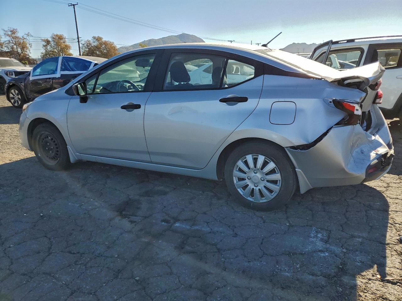2020 NISSAN VERSA