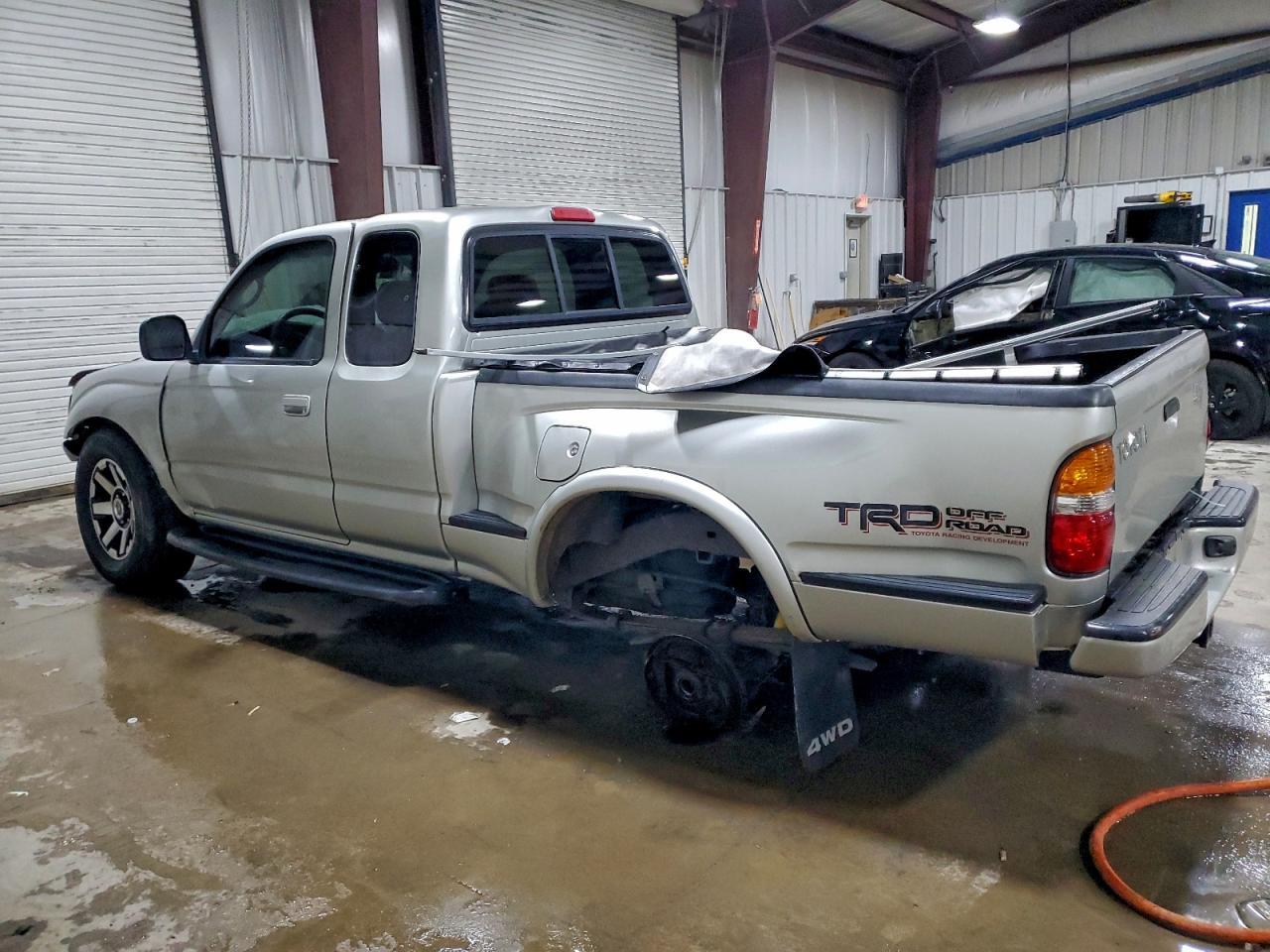 2003 TOYOTA TACOMA