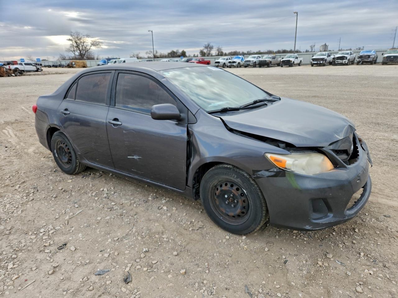 2011 TOYOTA COROLLA
