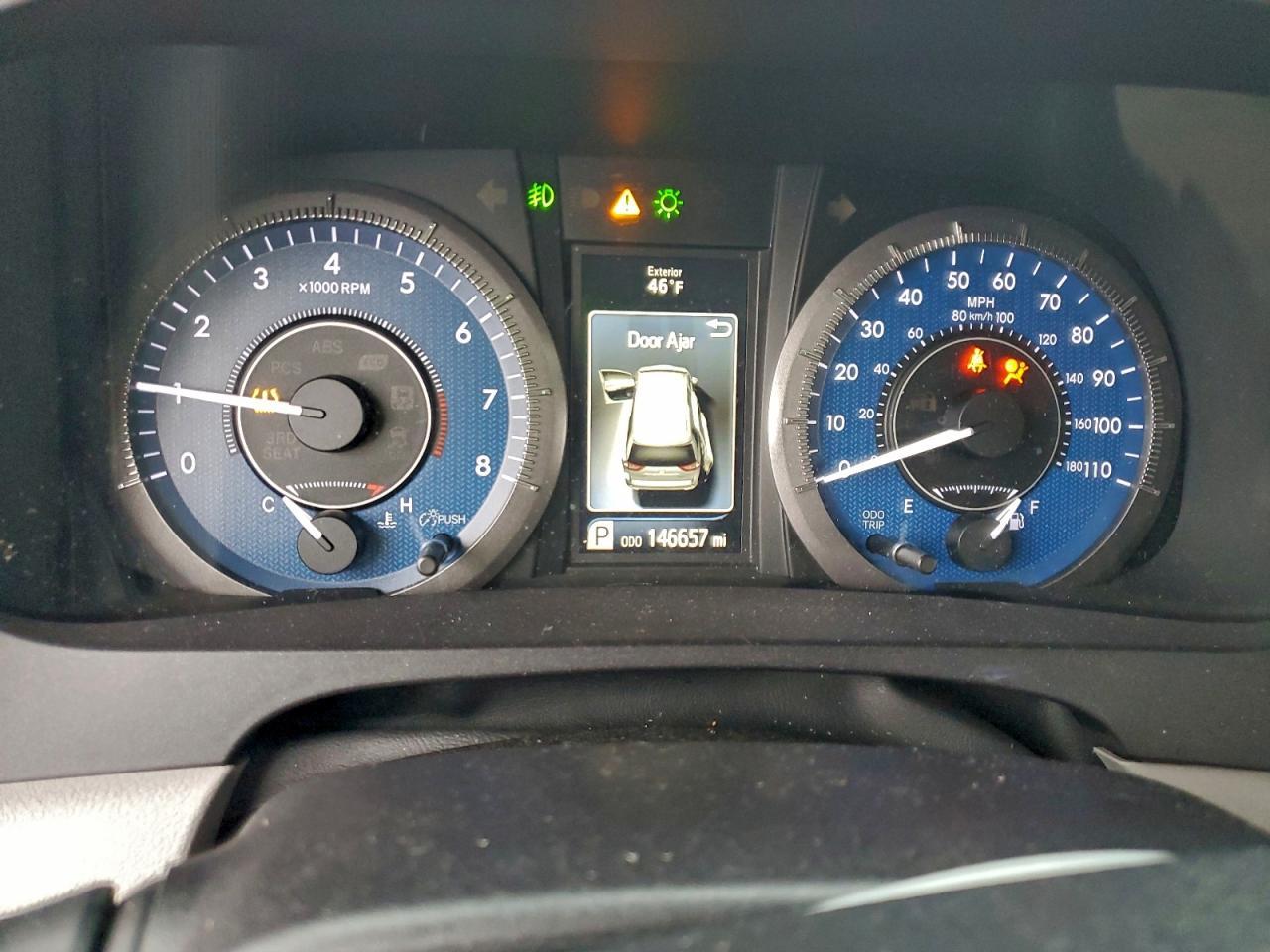 2017 TOYOTA SIENNA