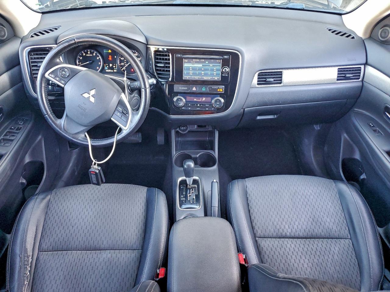 2015 MITSUBISHI outlander