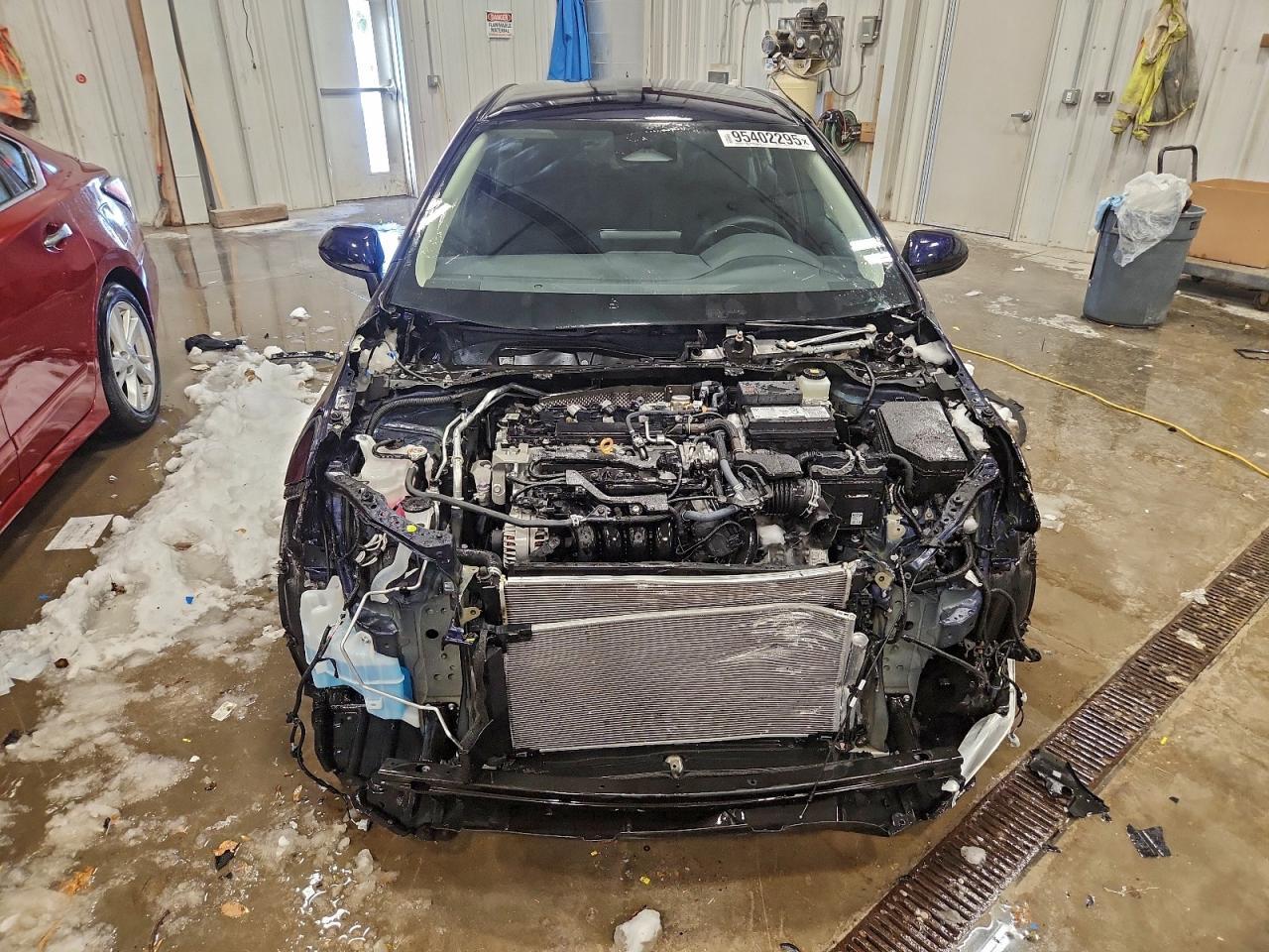 2025 TOYOTA COROLLA