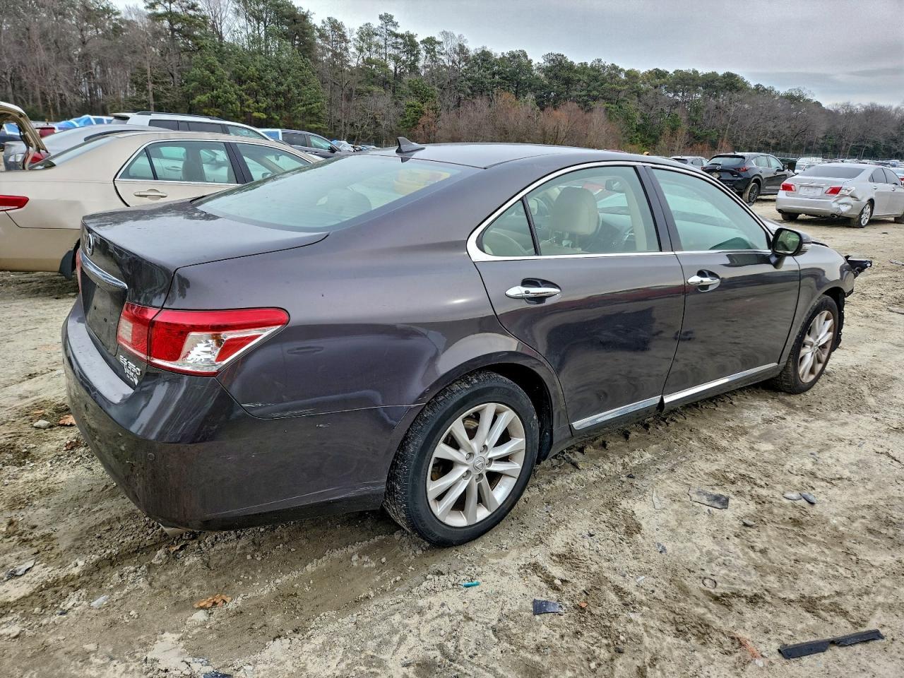 2011 LEXUS ES 350