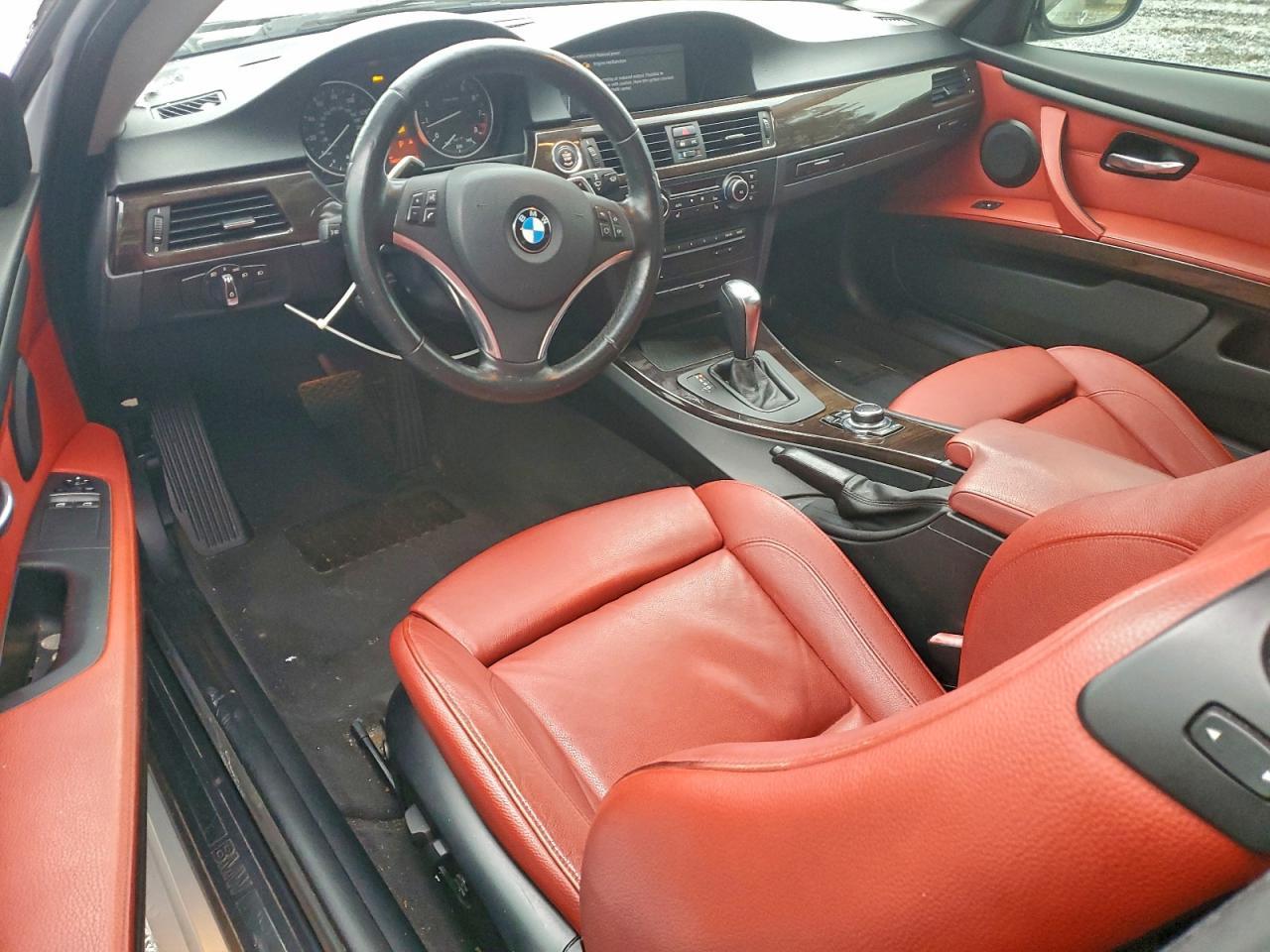 2011 BMW 3 SERIES