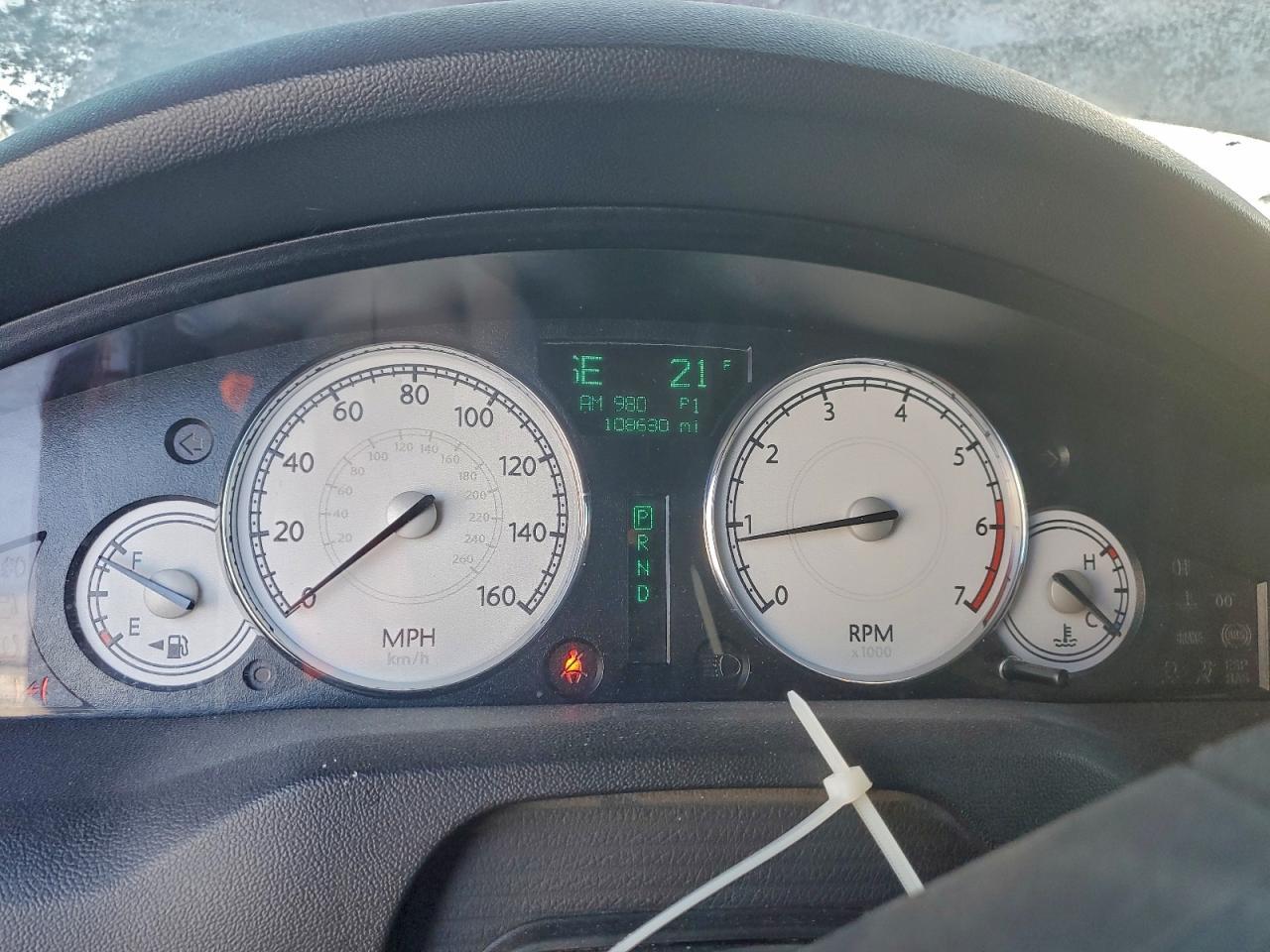 2010 CHRYSLER 300