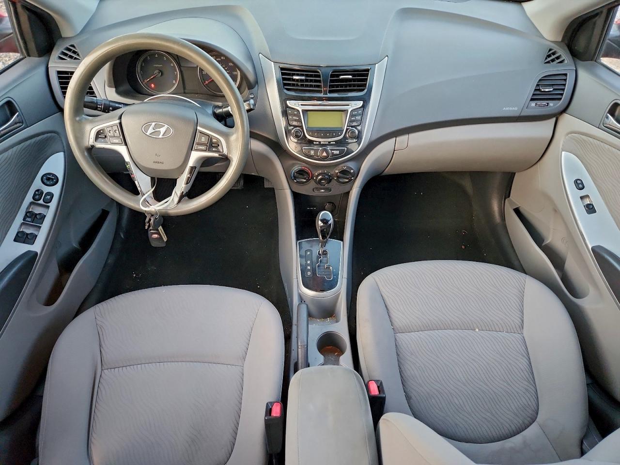 2012 HYUNDAI ACCENT