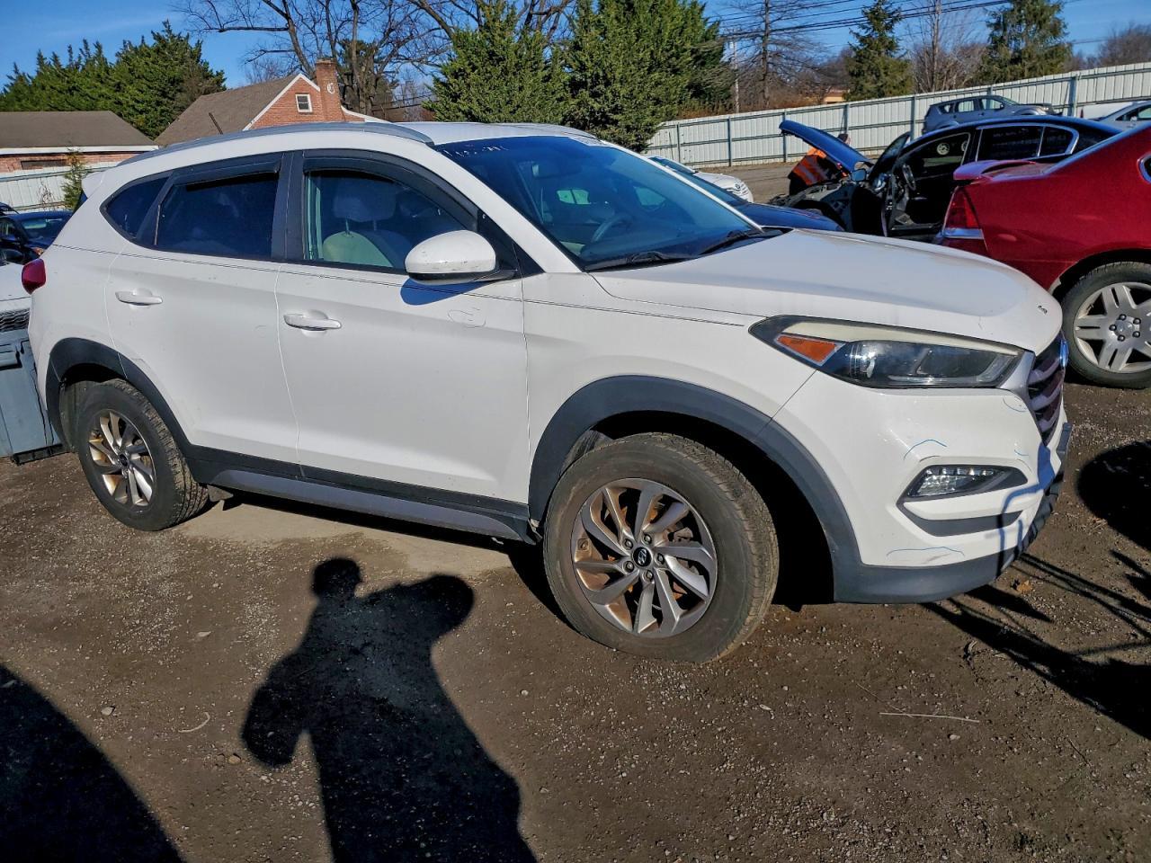 2017 HYUNDAI TUCSON