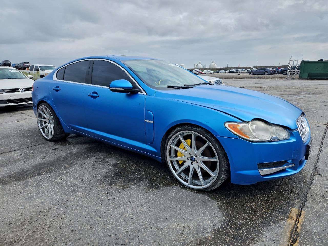 2011 JAGUAR XF