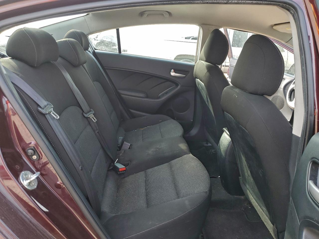 2017 KIA FORTE