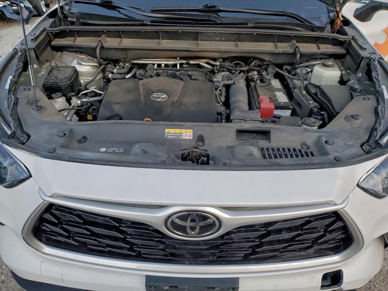 2022 TOYOTA HIGHLANDER