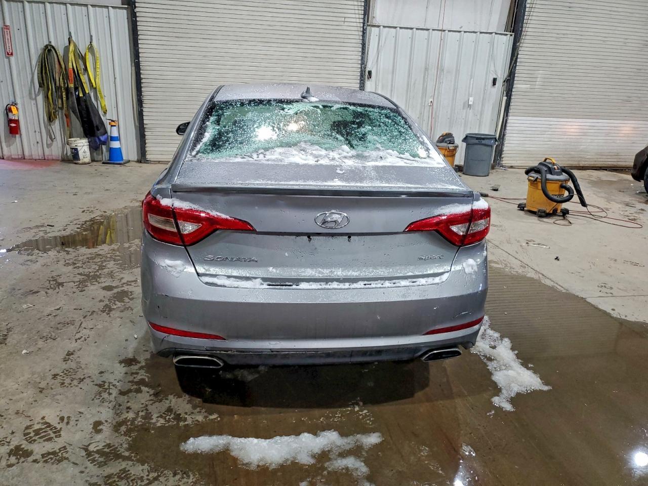 2016 HYUNDAI SONATA