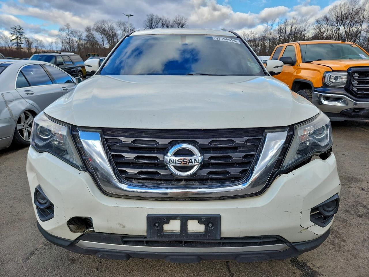 2018 NISSAN PATHFINDER