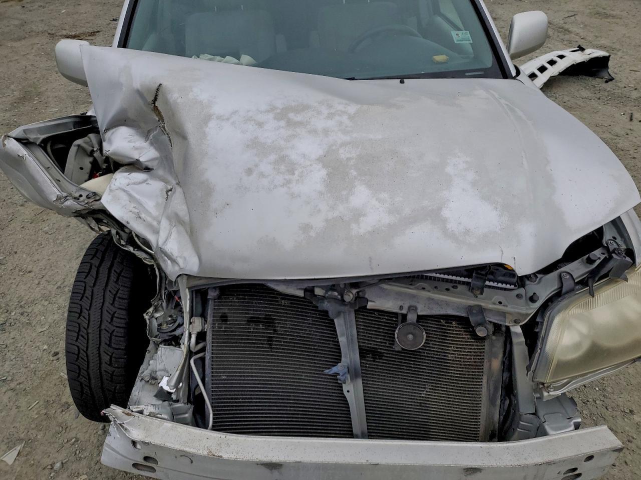 2002 TOYOTA HIGHLANDER