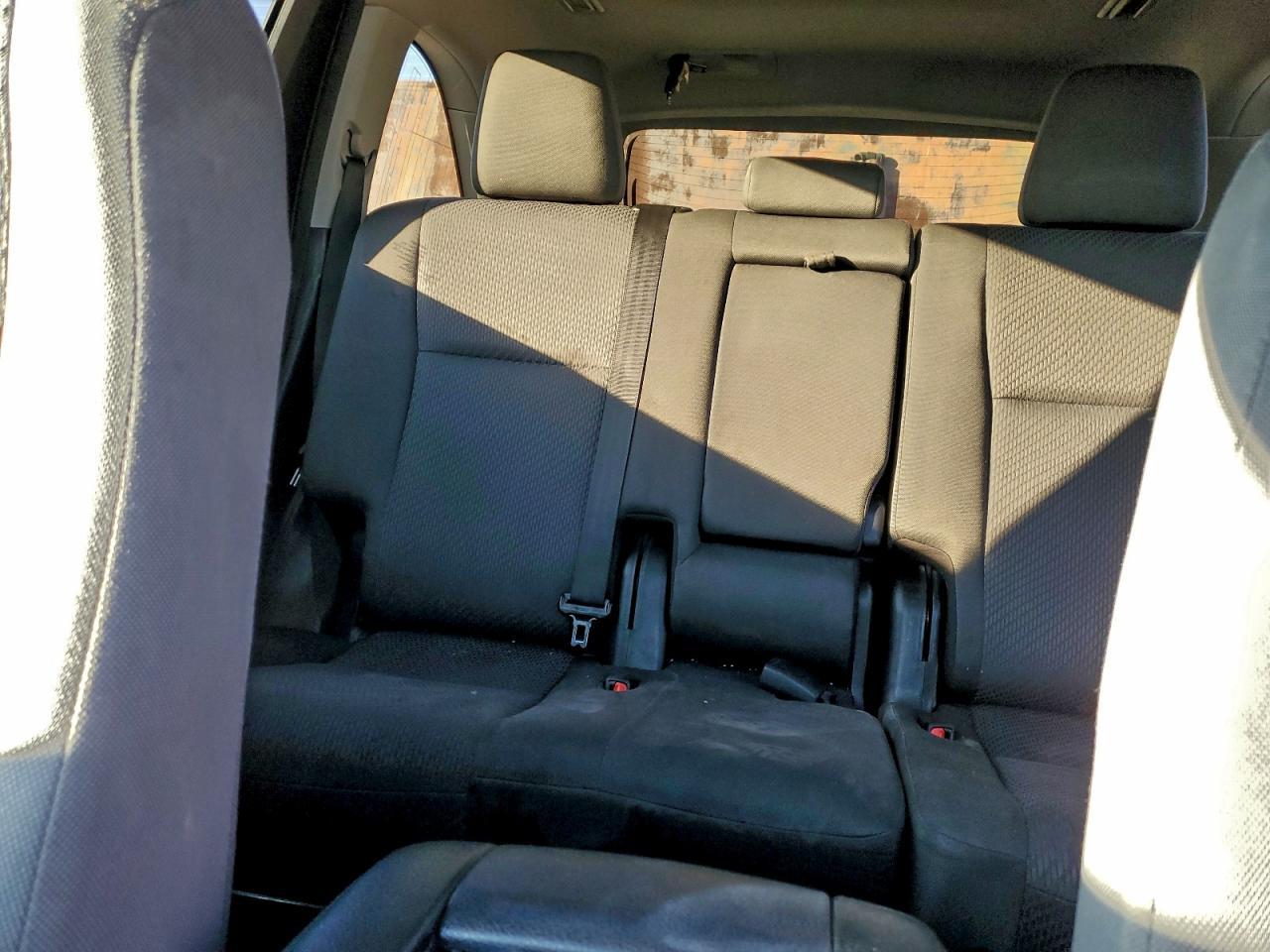 2016 TOYOTA HIGHLANDER