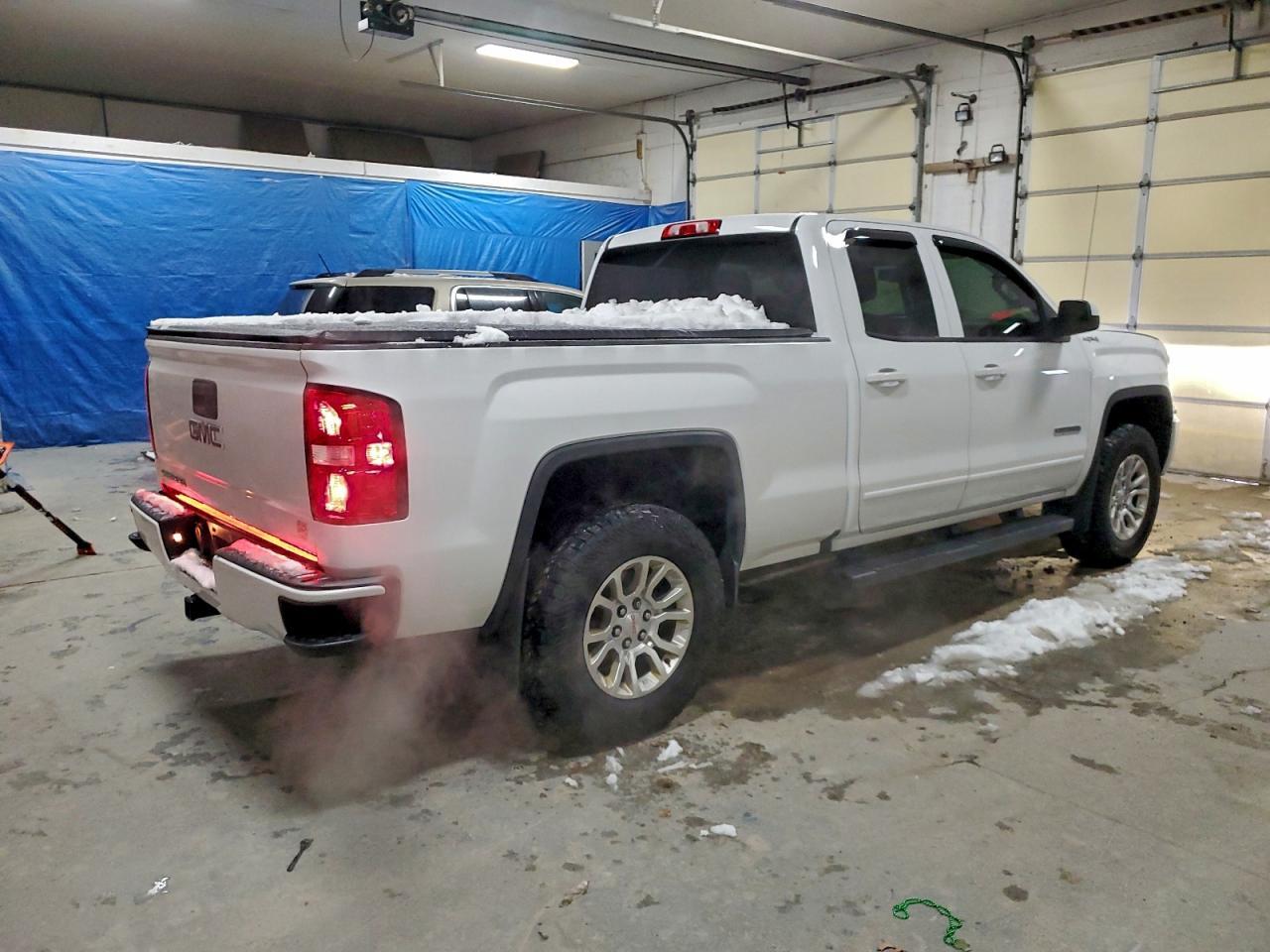 2016 GMC Sierra