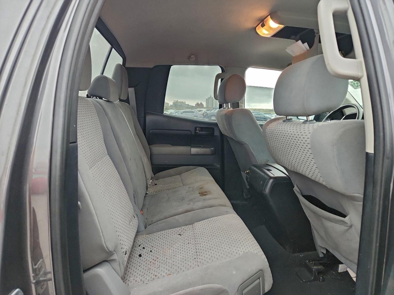 2012 TOYOTA TUNDRA