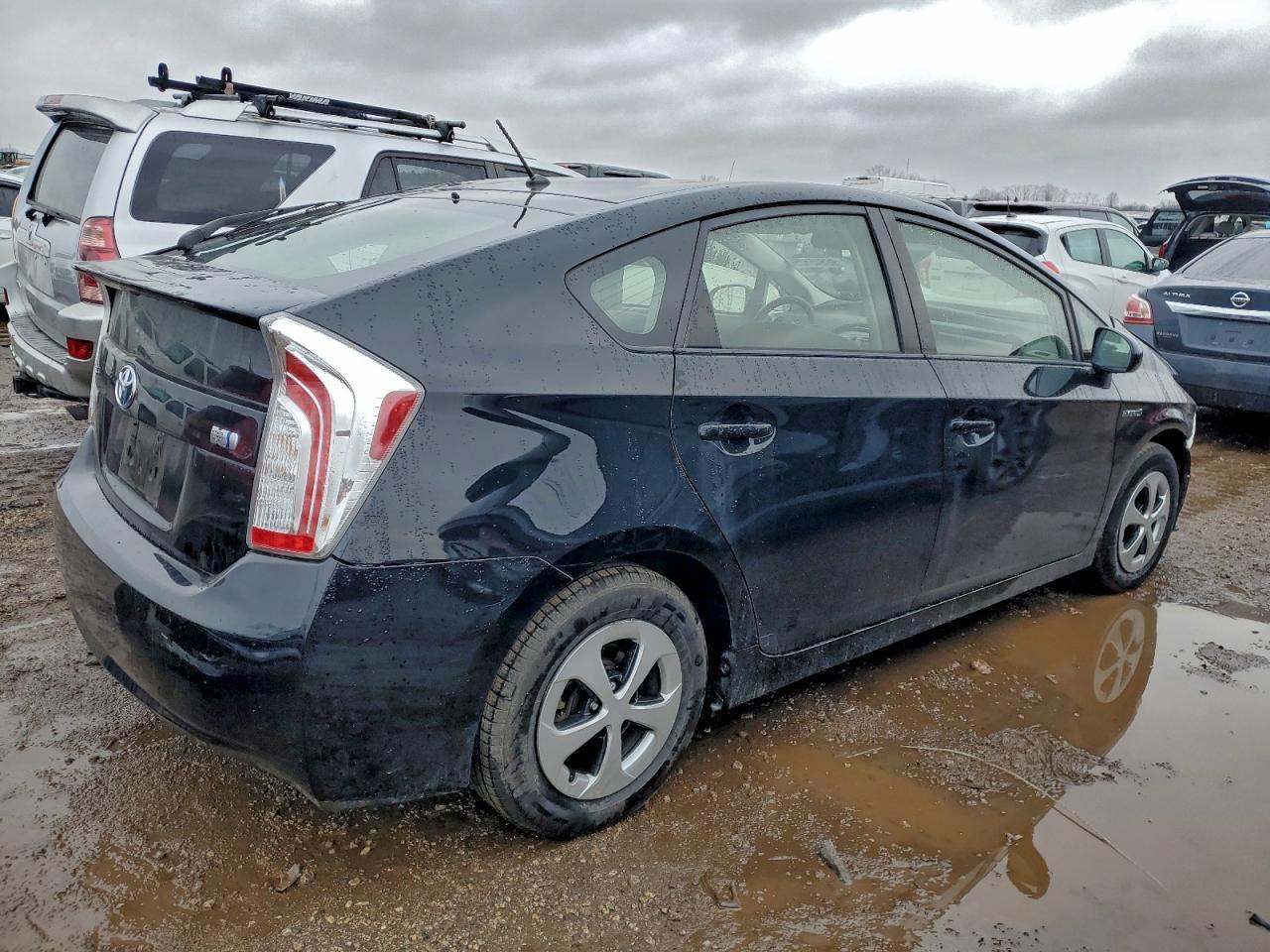 2014 TOYOTA PRIUS