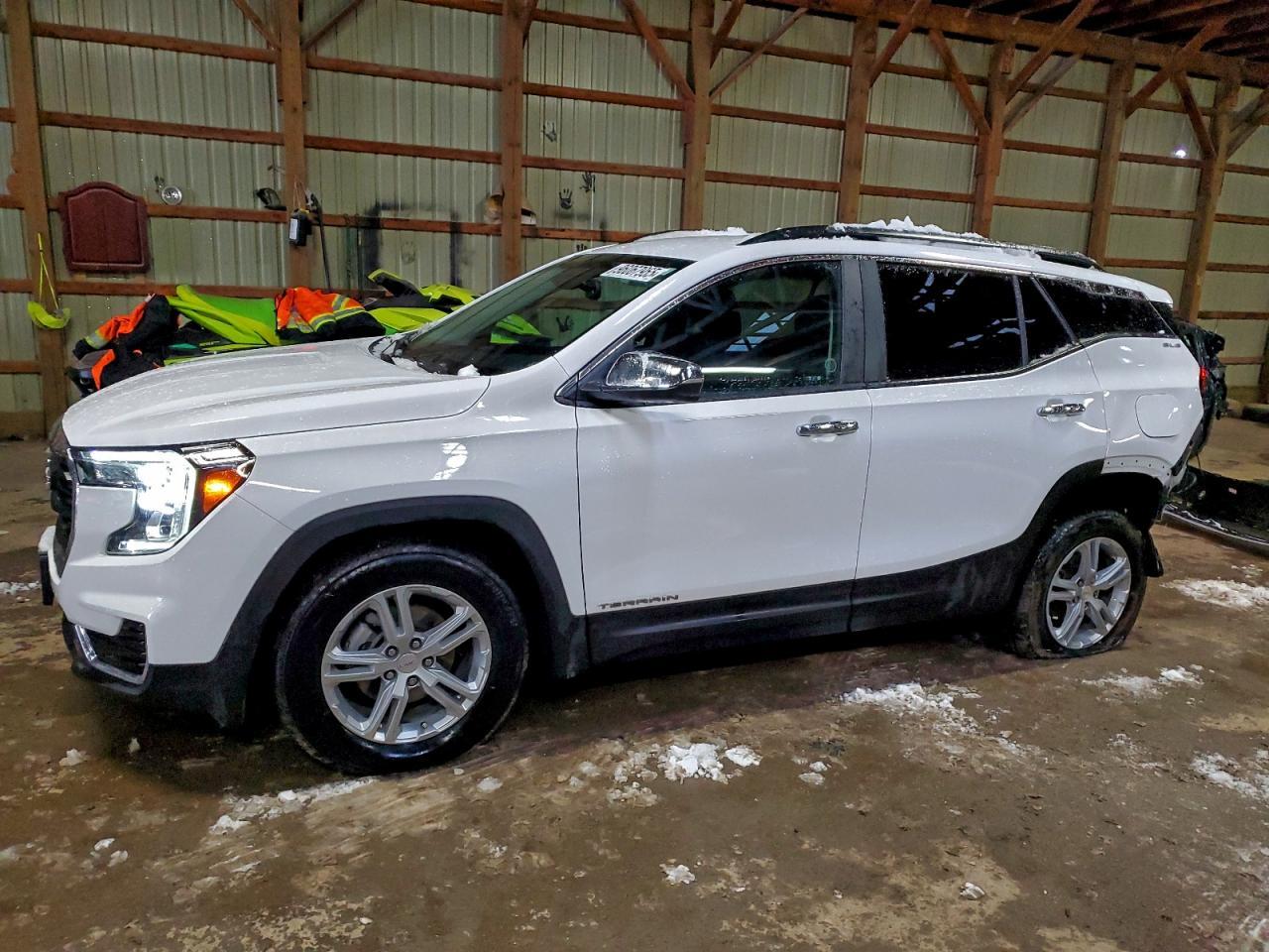 2024 GMC Terrain