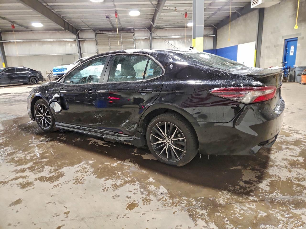 2024 TOYOTA CAMRY