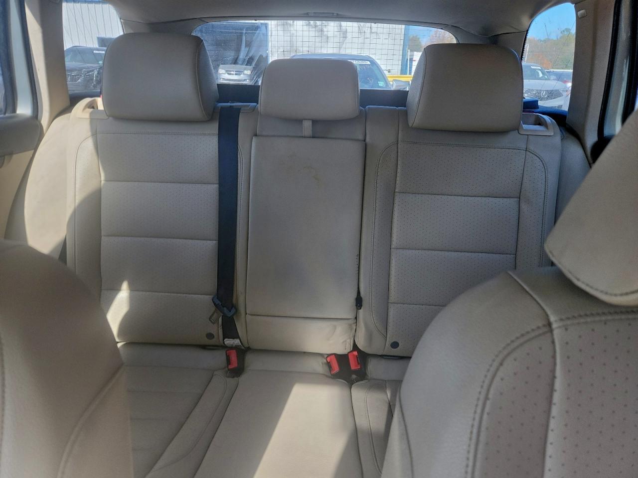 2011 VOLKSWAGEN JETTA