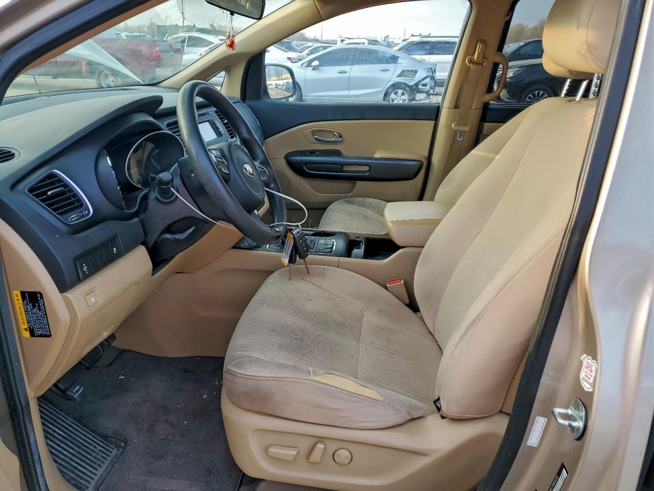 2016 KIA SEDONA