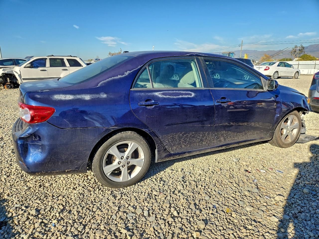 2012 TOYOTA COROLLA