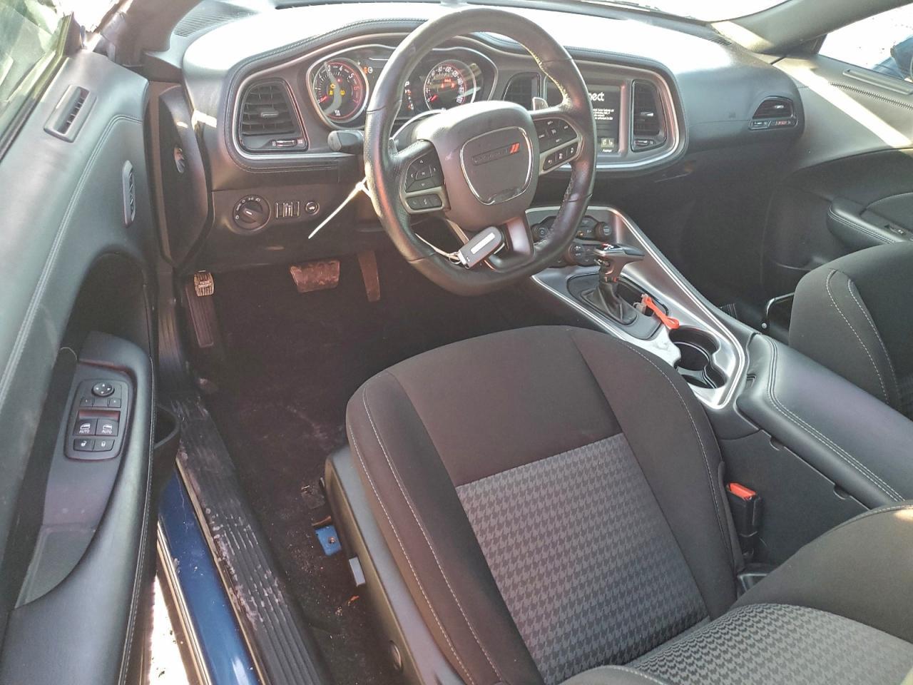 2021 DODGE Challenger