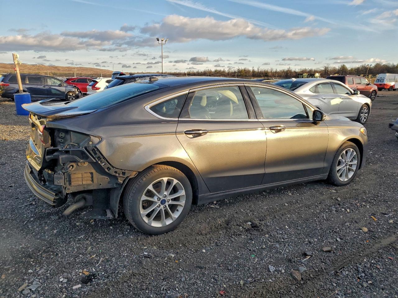 2020 FORD FUSION