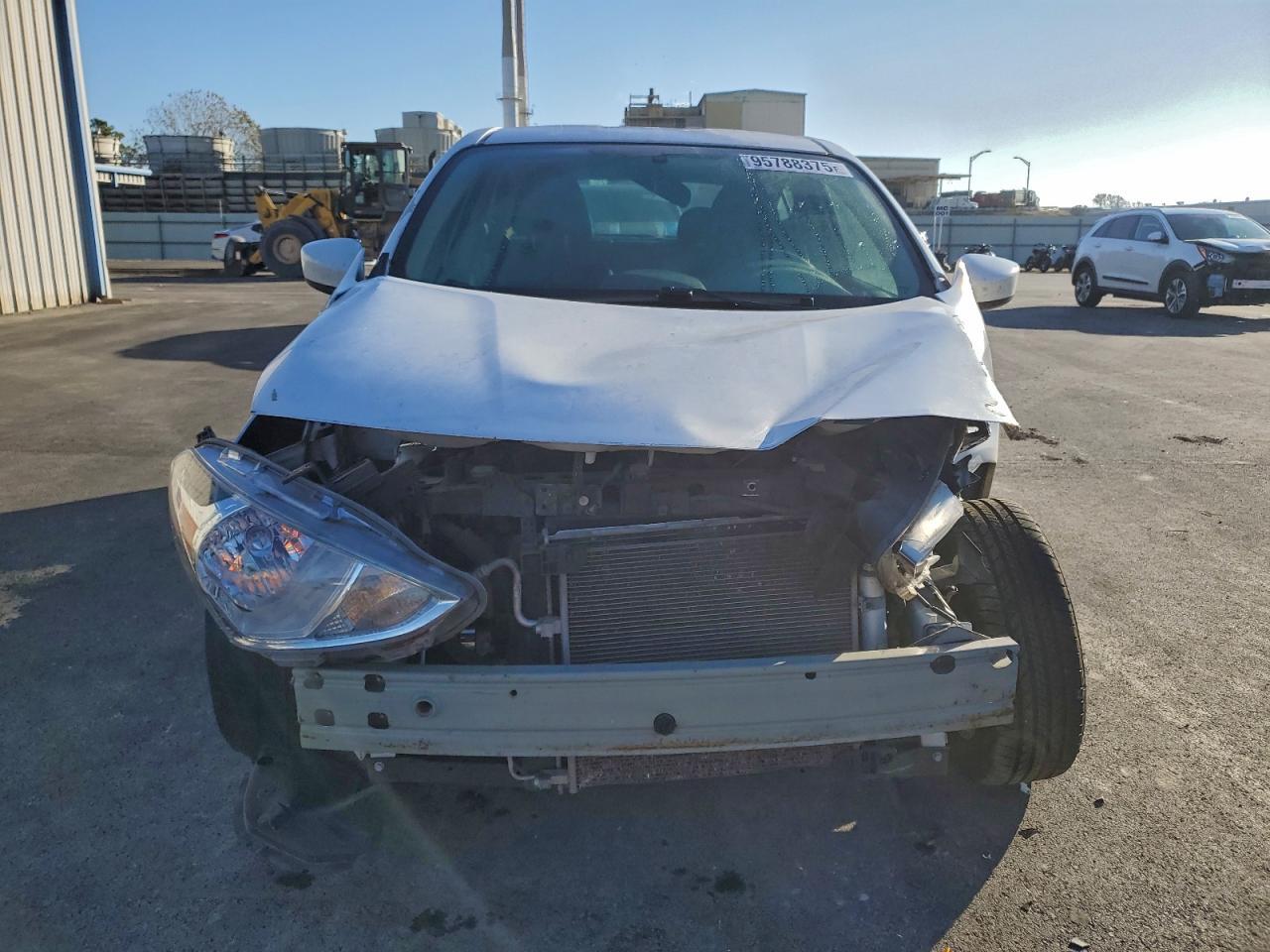 2019 NISSAN VERSA