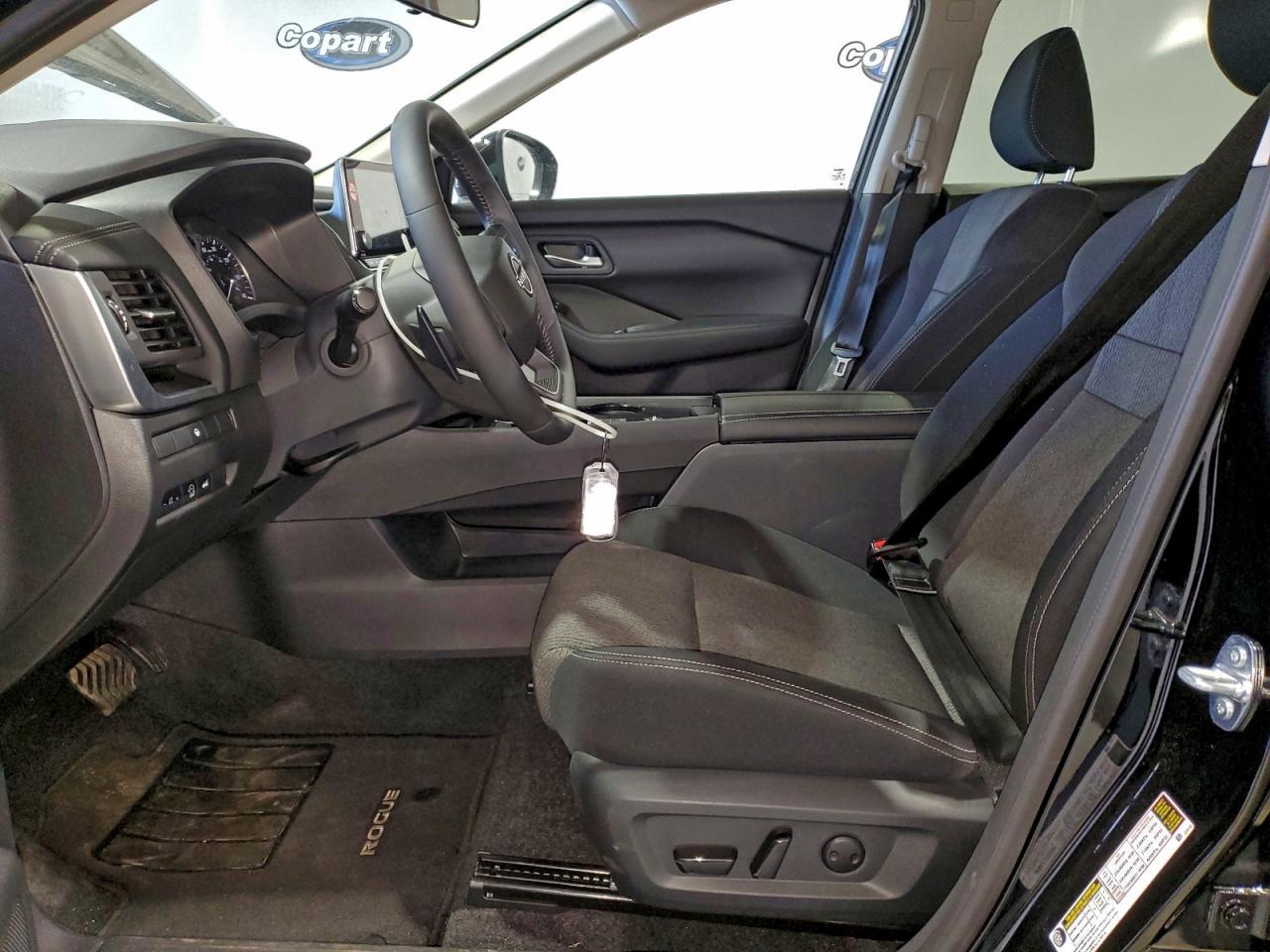 2026 NISSAN ROGUE