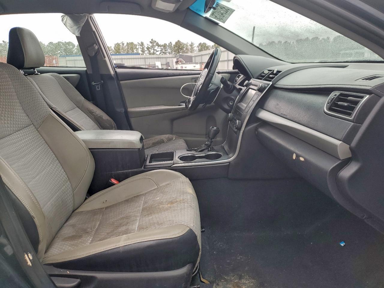 2015 TOYOTA CAMRY
