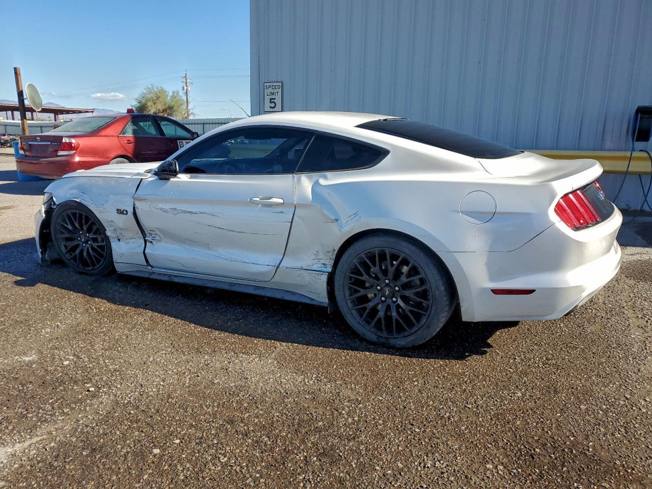 2017 FORD MUSTANG