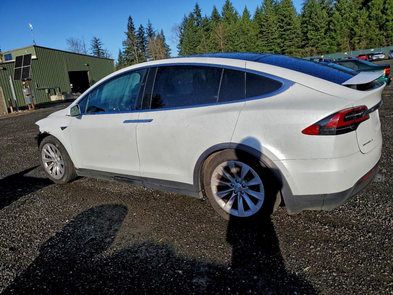 2018 TESLA MODEL X