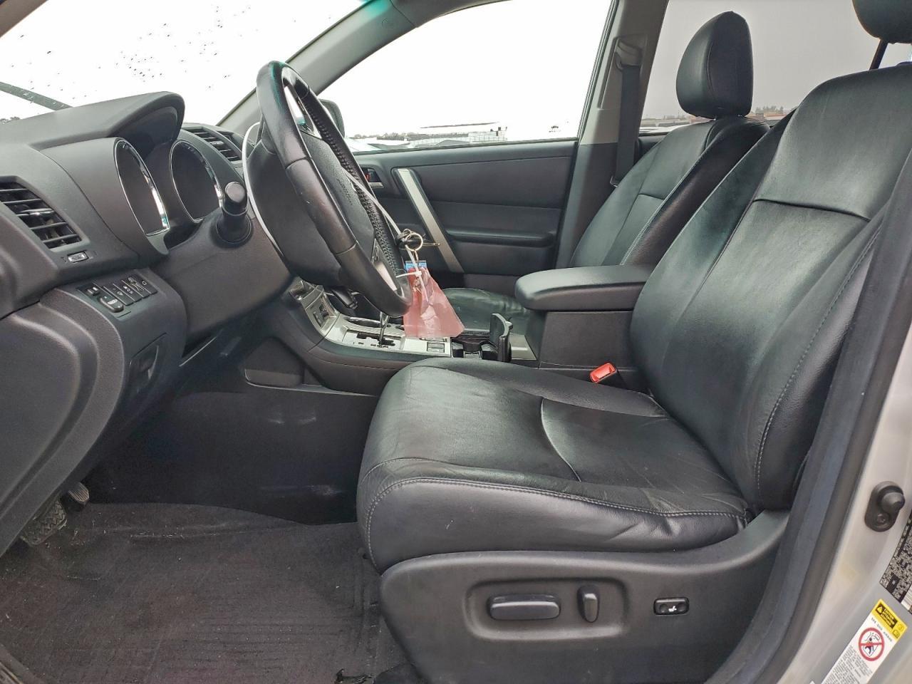 2012 TOYOTA HIGHLANDER