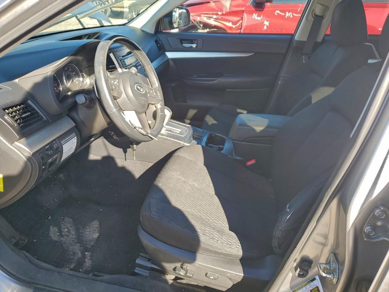 2010 SUBARU Outback