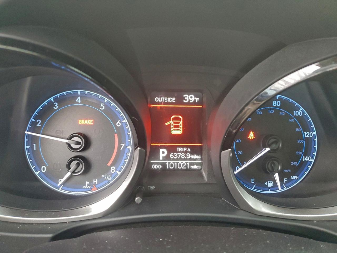 2014 TOYOTA COROLLA