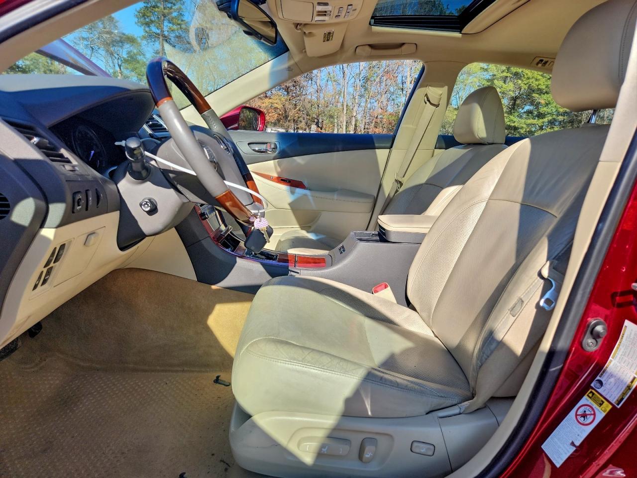 2011 LEXUS ES 350