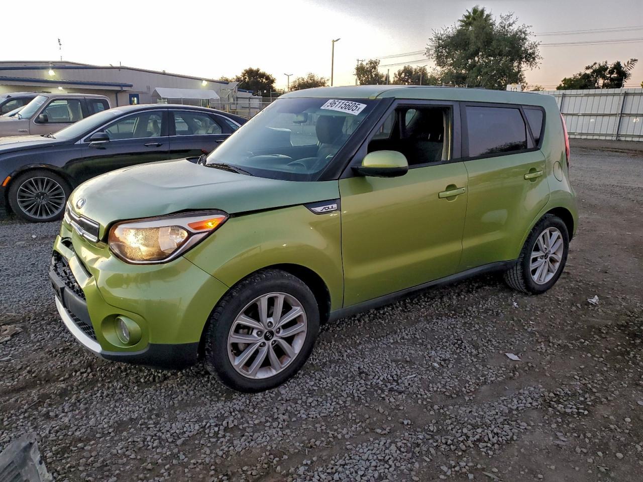 2017 KIA SOUL
