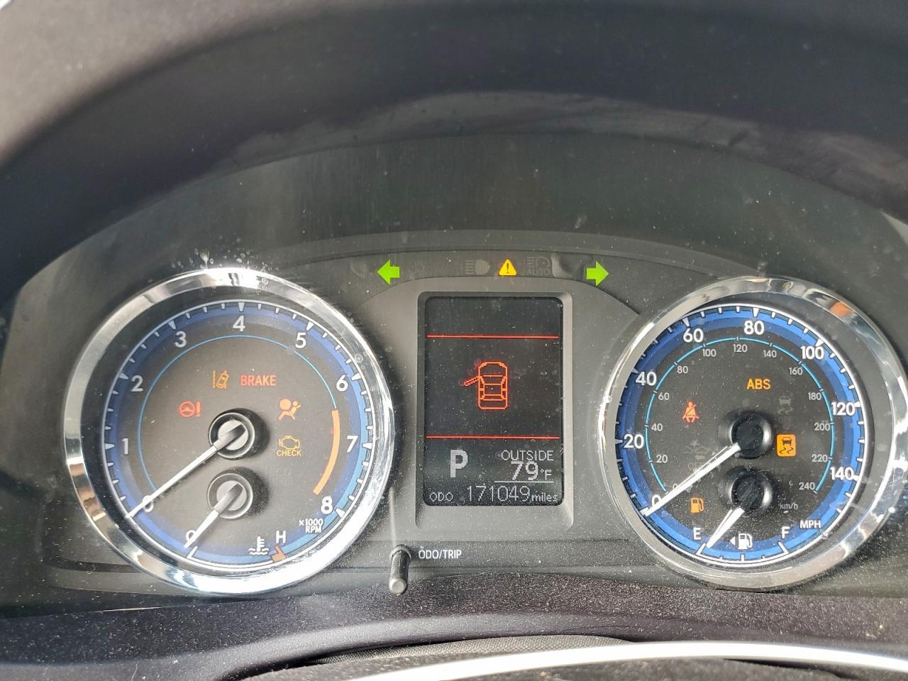 2017 TOYOTA COROLLA