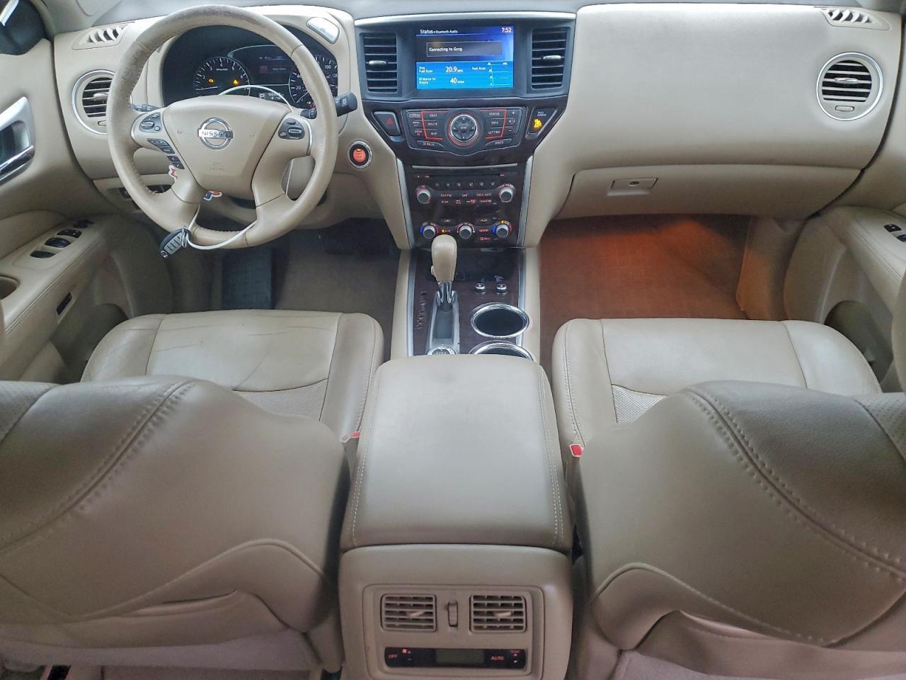 2013 NISSAN PATHFINDER